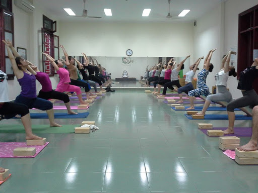Gương Soi Phòng Tập Yoga 6 gương soi phòng tập yoga