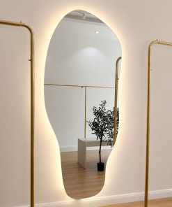 Gương Soi Đèn Led Toàn Thân Hình Tự Do Có Chân Đứng